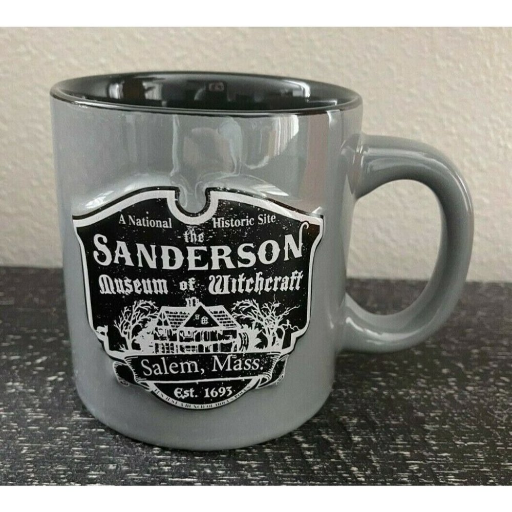 New Disney HOCUS POCUS Sanderson Museum Of Witchcraft Salem MA Coffee Mug
